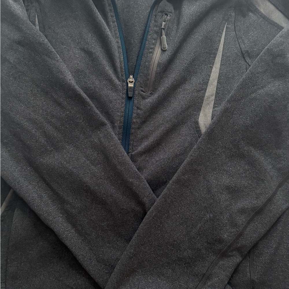 Men's Gray Jacket - Picture 3 of 6